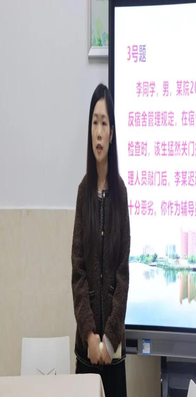 125689